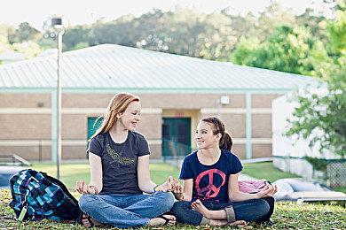 《恐怖惊魂夜》迎来30周年 开发者展示珍稀盒装设计轶事